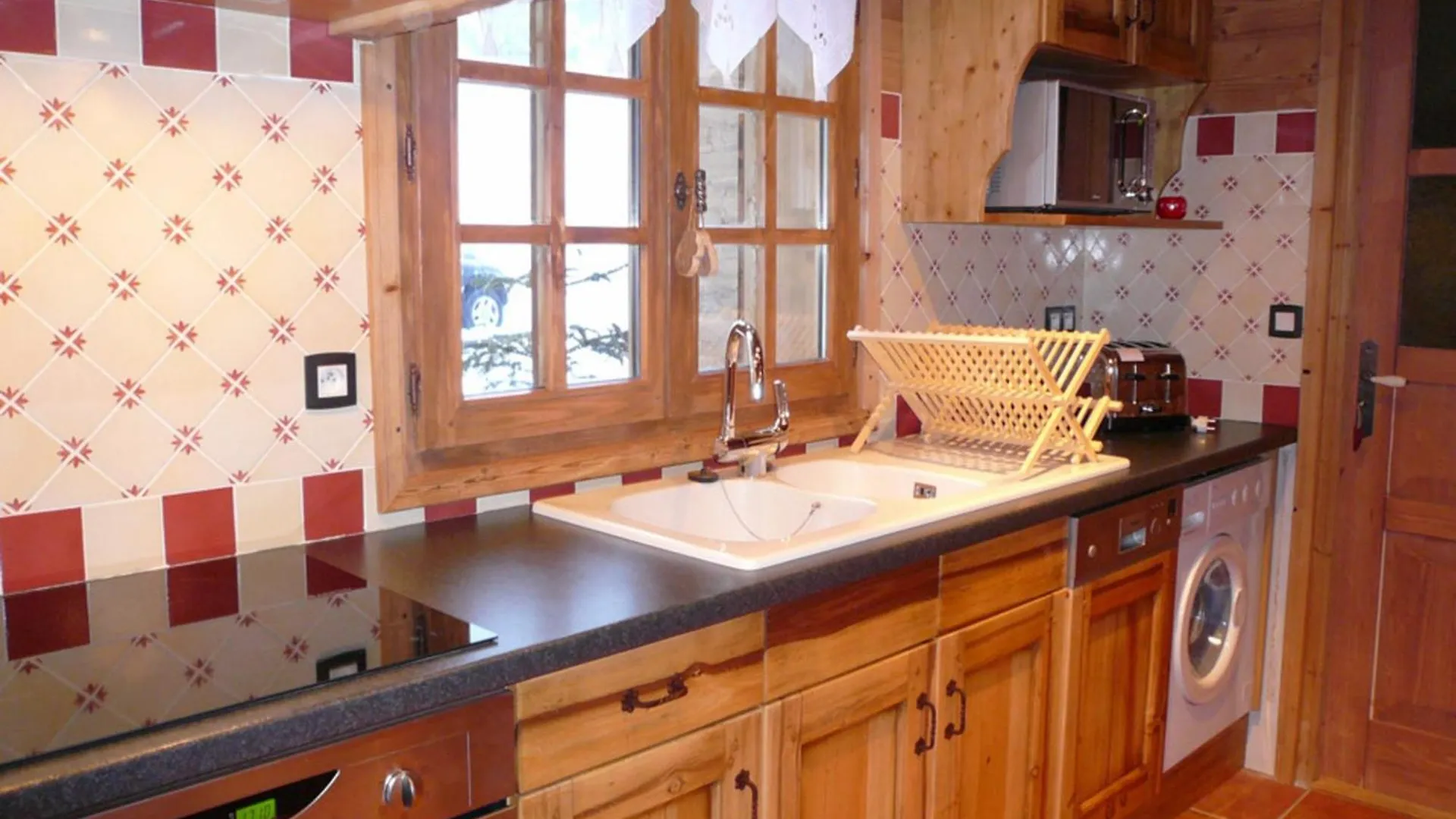 Spacieux T6 Avec Jacuzzi, Sauna Et Jardin Pres Des Commerces Et Pistes Au Grand-Bornand Village - Fr-1-467-89 Le Grand-Bornand 0*,