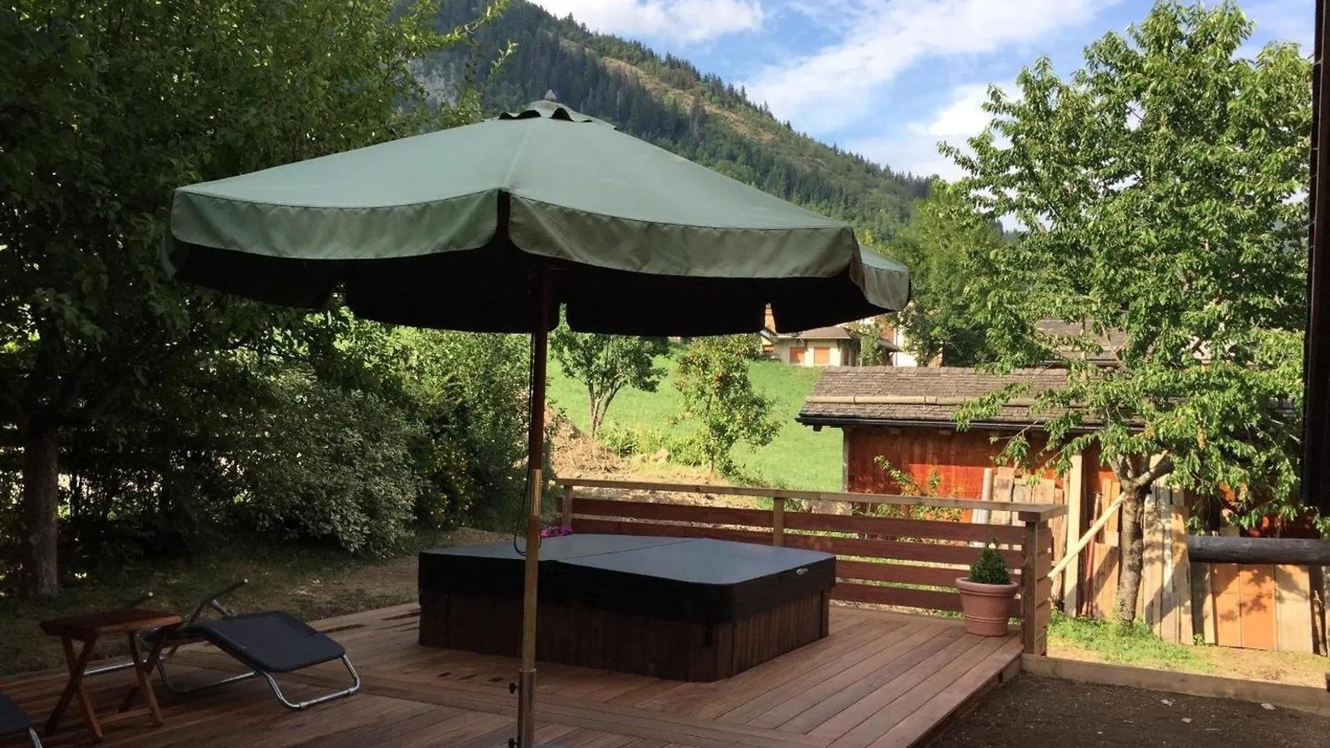 Apartment Spacieux T6 Avec Jacuzzi, Sauna Et Jardin Pres Des Commerces Et Pistes Au Grand-Bornand Village - Fr-1-467-89 Le Grand-Bornand